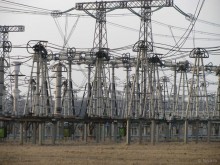 Народните представители отхвърлиха предложението за 100% компенсации за сметките за ток на общини, болници и училища