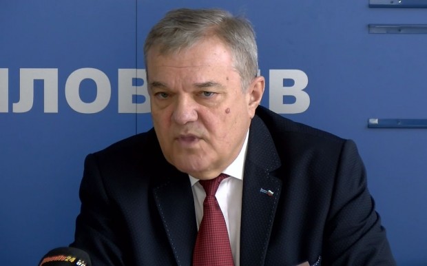 Лидерът на партия АБВ Румен Петков поиска в Пловдив оставки