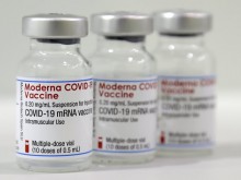 ��������� �� Moderna ����� COVID-19 ���� �� ���� ��������� � �� ���� �� 6 �� 11 ������