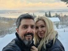 Гала се показа без капка грим