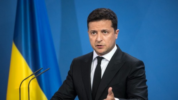 Украинският президент Володимир Зеленски обяви радикална данъчна реформа и премахване