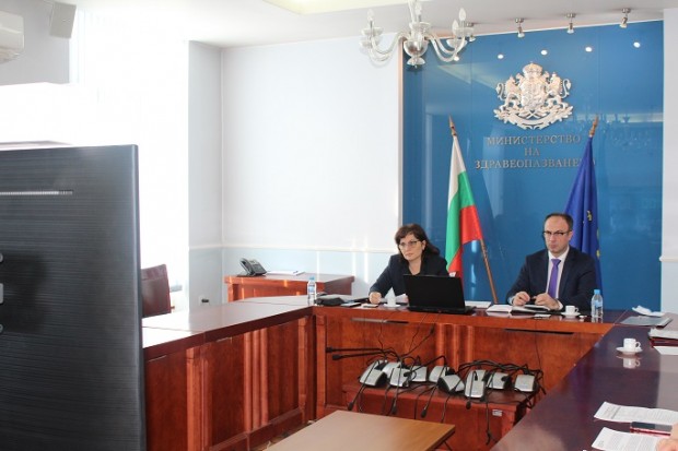 Министърът на здравеопазването проф Асена Сербезова взе участие в извънредна