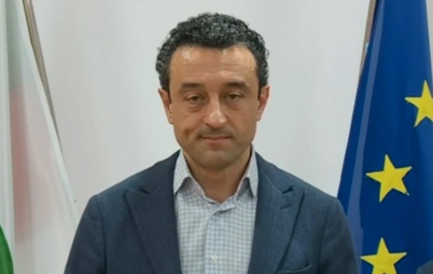 Лорер: Длъжни сме да подсигурим работа за бежанците от Украйна