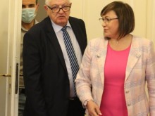 БСП иска изслушване на Нинова за форсмажора, ДБ също се противопоставят на режима