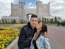 Бившият на Благовеста от "Ергенът" я напуснал заради казахстанка, футболистът вече има и дете