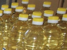 Собственик на магазин обясни защо единственото олио, което предлага, е от 8.40 лева