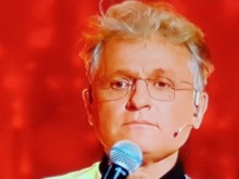 Блокираха Къци Вапцаров във фен група на Кирил Петков