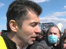 Премиерът за руските дипломати, обявени за персона нон грата: България трябва да си гледа интересите 