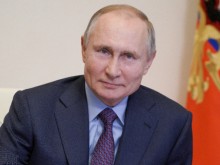 Владимир Путин вече не е "Доктор хонорис кауза" на Великотърновския университет