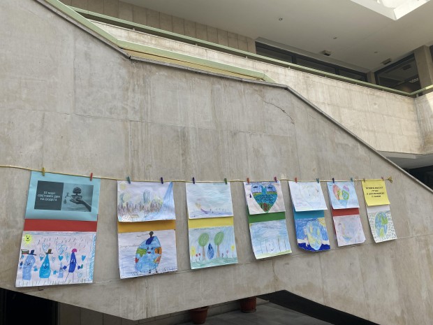 Областната администрация на Пловдив се превърна в галерия с детски
