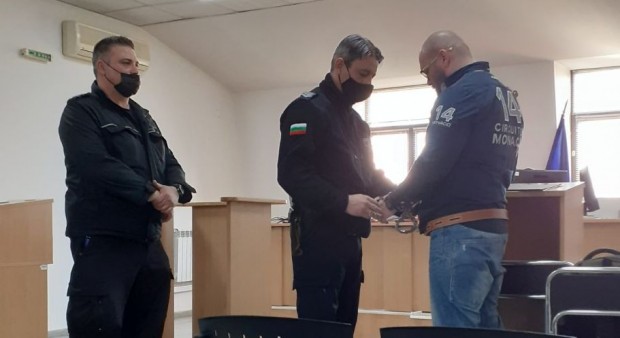 Подсъдимият Джамал Аликов по дело за закана с убийство срещу