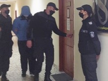 Кирил намушкал студентката Павлина с нож, подарен му от сестра й!