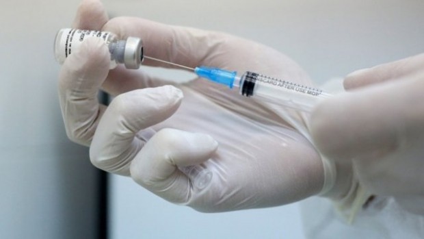 В Украйна имунизационният обхват на децата за задължителните ваксини е
