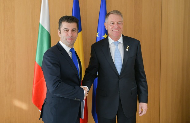 Министър председателят Кирил Петков проведе среща с президента на Румъния Клаус