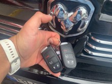 Шофьорка забрави ключа на колата на вратата, извади голям късмет