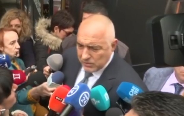 Борисов след разпита: Дали ще говорят в новините за новия дълг?