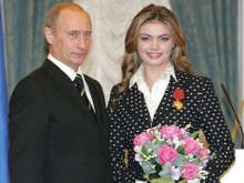 Властите: Алина Кабаева не е в Швейцария