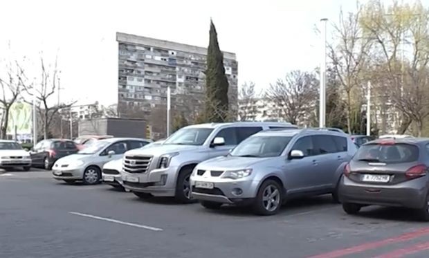 Активизираха ли се автоджамбазите по Черноморието заради множеството луксозни автомобили