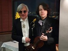 Племенницата на Денди: Кристофър вече спокойно изнася вещи от апартамента му!