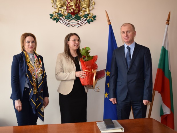 На официална церемония Десислава Петрова встъпи в длъжност като председател
