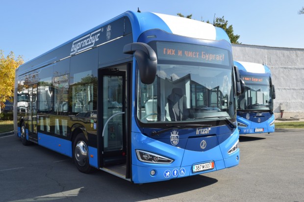 Всички 56 зарядни станции за новите електрически автобуси част от
