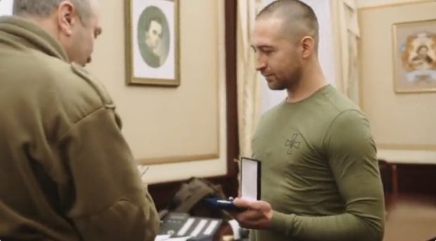 Украинският войник, който каза на офицер от руски боен кораб