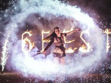 Фестивалът за улични изкуства 6Fest обяви ново издание с огнени спектакли