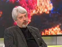 Витанов образно за коронавируса: Движим се с шейна по склон