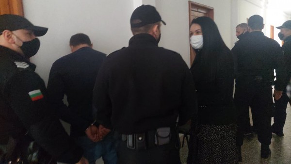 Окръжен съд – Бургас взе мярка за неотклонение Задържане под