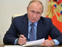 Путин подписа указ: Газът само в рубли от утре