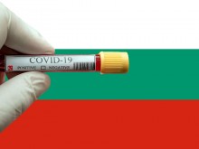 Активните случаи на COVID-19 в страната са 179 885