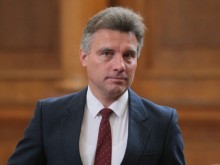 Иво Христов: Европа ще се превърне в много здраво привързано колело към колесницата на САЩ