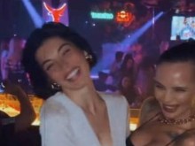 Мегз отпразнува свободата си в клуб и в интересна компания