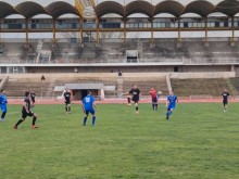 Дубълът на Спартак разгроми Ягодово, все още не може да се откъсне от преследвача си