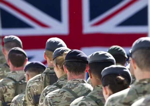 Министърът на въоръжените сили на Обединеното кралство Джеймс Хийпи ще