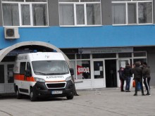 Шестима остават в болница след катастрофата край Резово