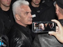 Волен Сидеров отново в центъра на скандала! Не го пуснаха в заведение заради неплатена стара сметка
