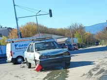 Катастрофа е станала на бул. "Пещерско шосе"