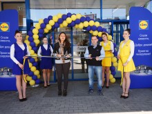 Един от магазините на Lidl в Пловдив отваря врати с обновена визия