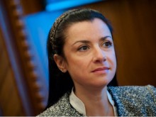 Александрина Пендачанска напуска БНР заради Петър Волгин