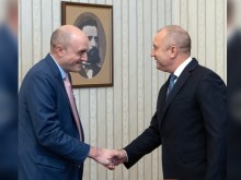 Президентската власт със съвети към "четвъртата" - журналистите