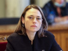 Ива Митева: Няма консенсус в коалицията за връщане на хартиените бюлетини