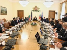 Проучване: 49.5% не смятат, че коалицията ще успее да изглади проблемите си
