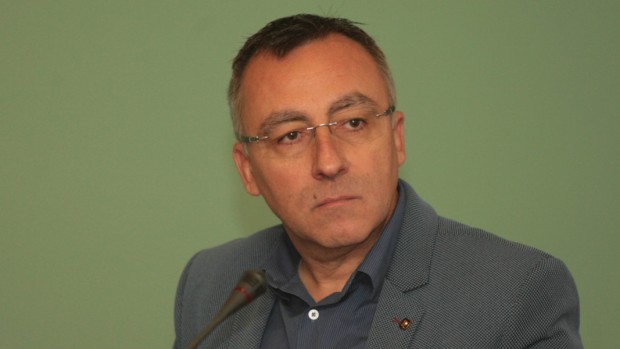 Стаматов: Заплатата на учителите трябва да е 2500 лева