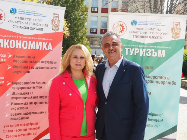 Кметът на община Марица Димитър Иванов бе гост на Университета