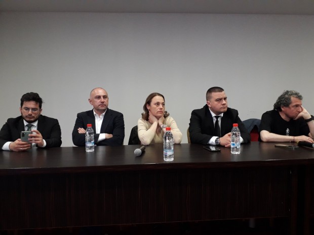 Темата Македония ще бъде червената линия за коалицията Това заяви
