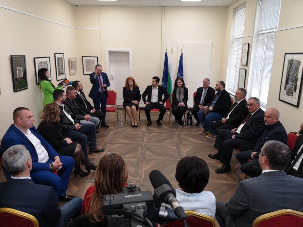 ����� ������ � ������: ����������� ������� � ������� ��������� � ���������� ���� � ��������