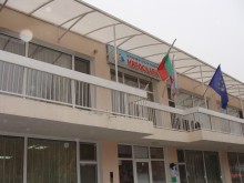 Малчугани отиват с подаръци и програма при раково болни връстници