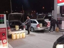 Експерт за горивата: 4 лева за литър е абсурд