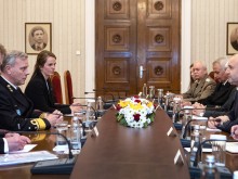 Румен Радев: България очаква подкрепа от съюзниците си за модернизация на въоръжените си сили